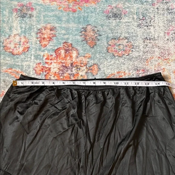 Vintage Adonna Black Satin Sleepwear/Slip Pants Set - Picture 2 of 4